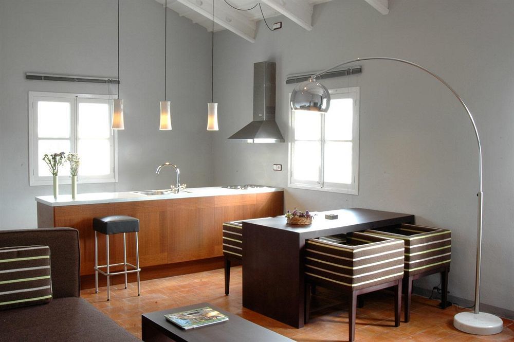 Loftotel Canet เอสปอร์เลส ภายนอก รูปภาพ